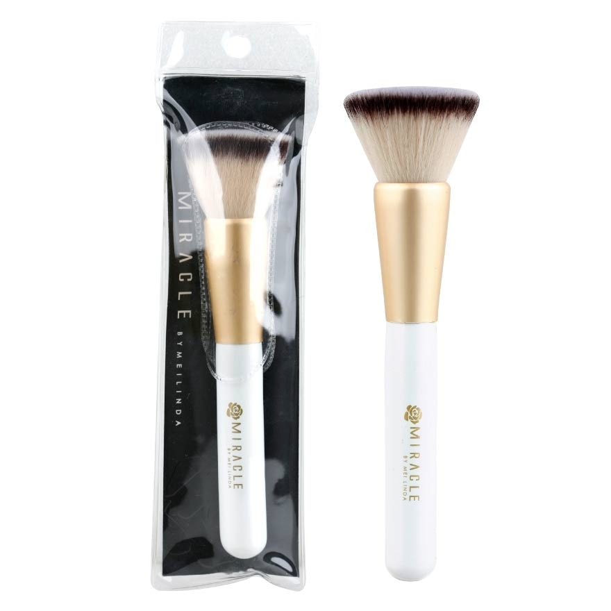 Meilinda Meilinda Miracle Flat Foundation Brush 1pcs.