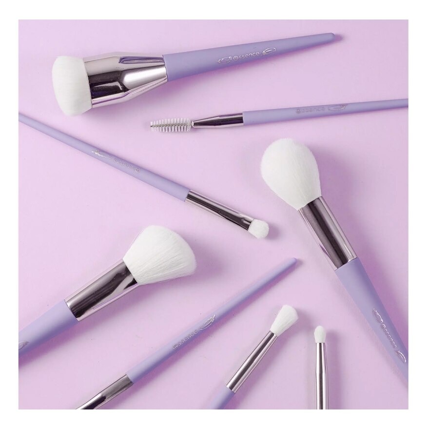 Essence Fluffy Dreams Eyeliner Brush 1pcs.