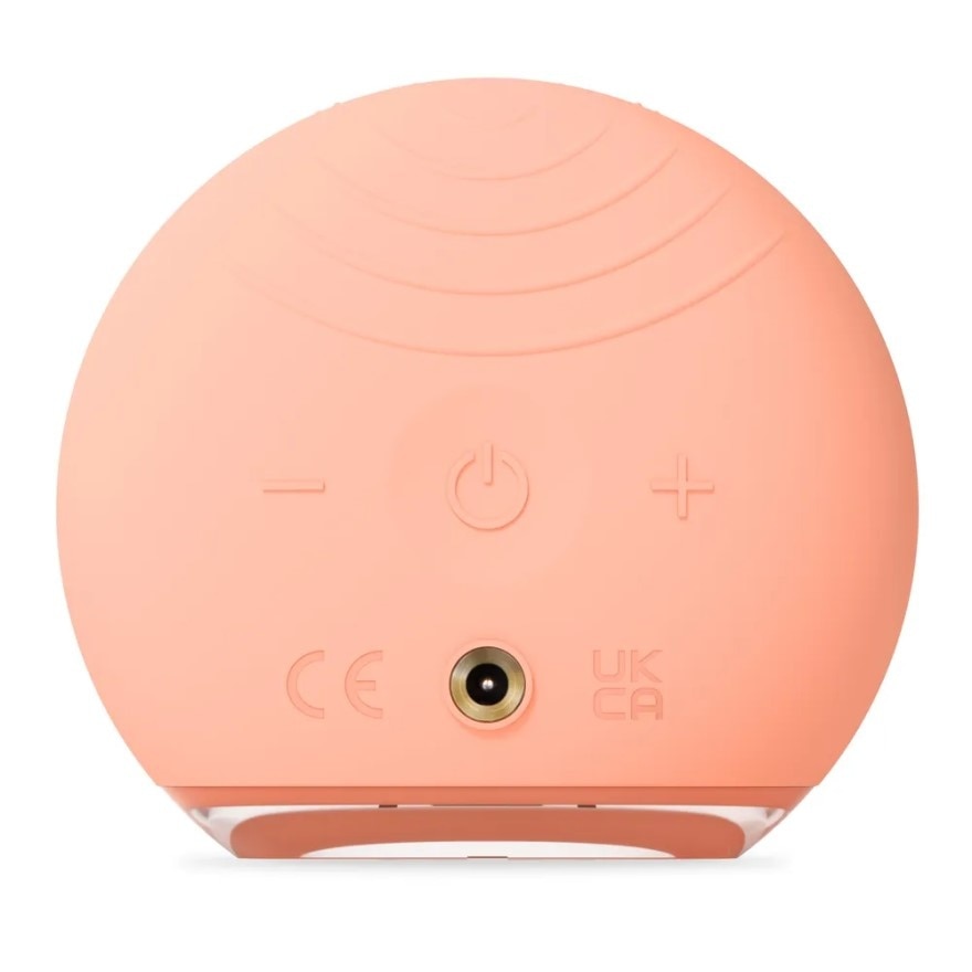 Foreo Luna 4 Go Facial Cleansing  Massaging Device Peach Perfect