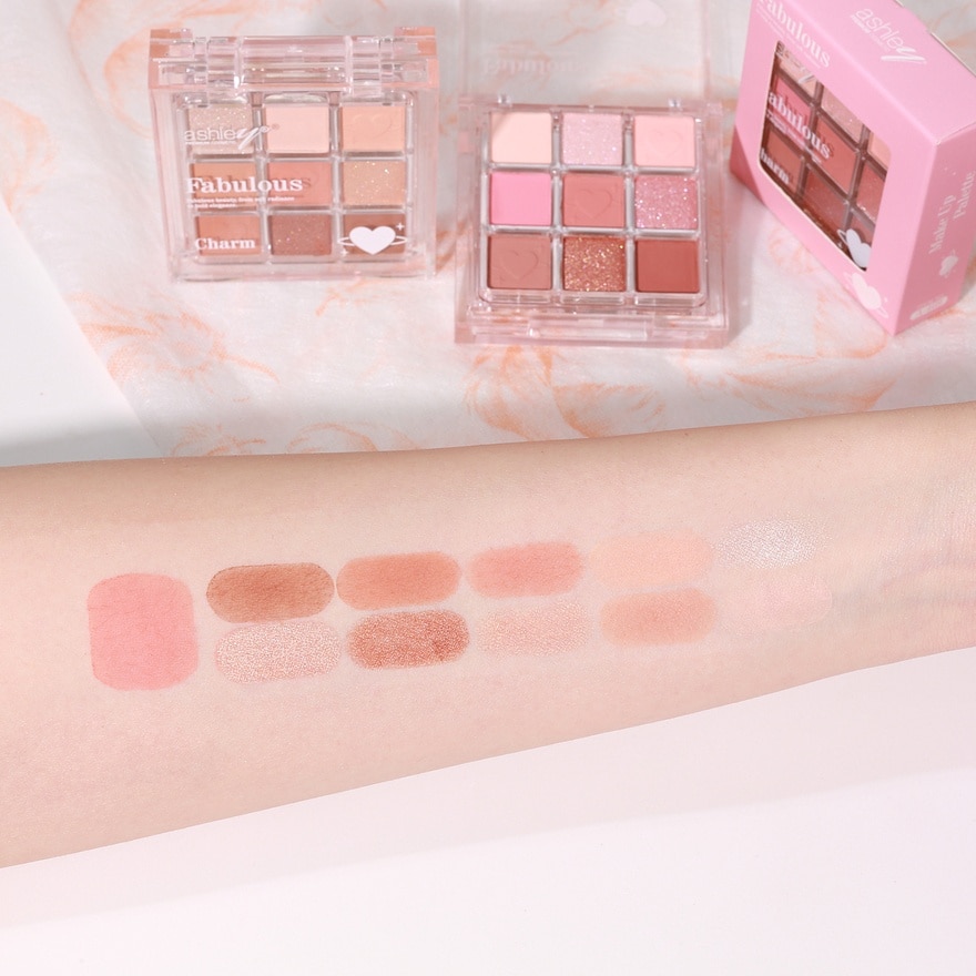 แอชลี่ย์ แฟบบิวลัส เมคอัพ พาเลท 11.2ก. 01